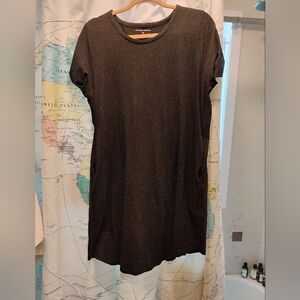 EUC Universal Standard XS (10/12) Tee Dress Halie